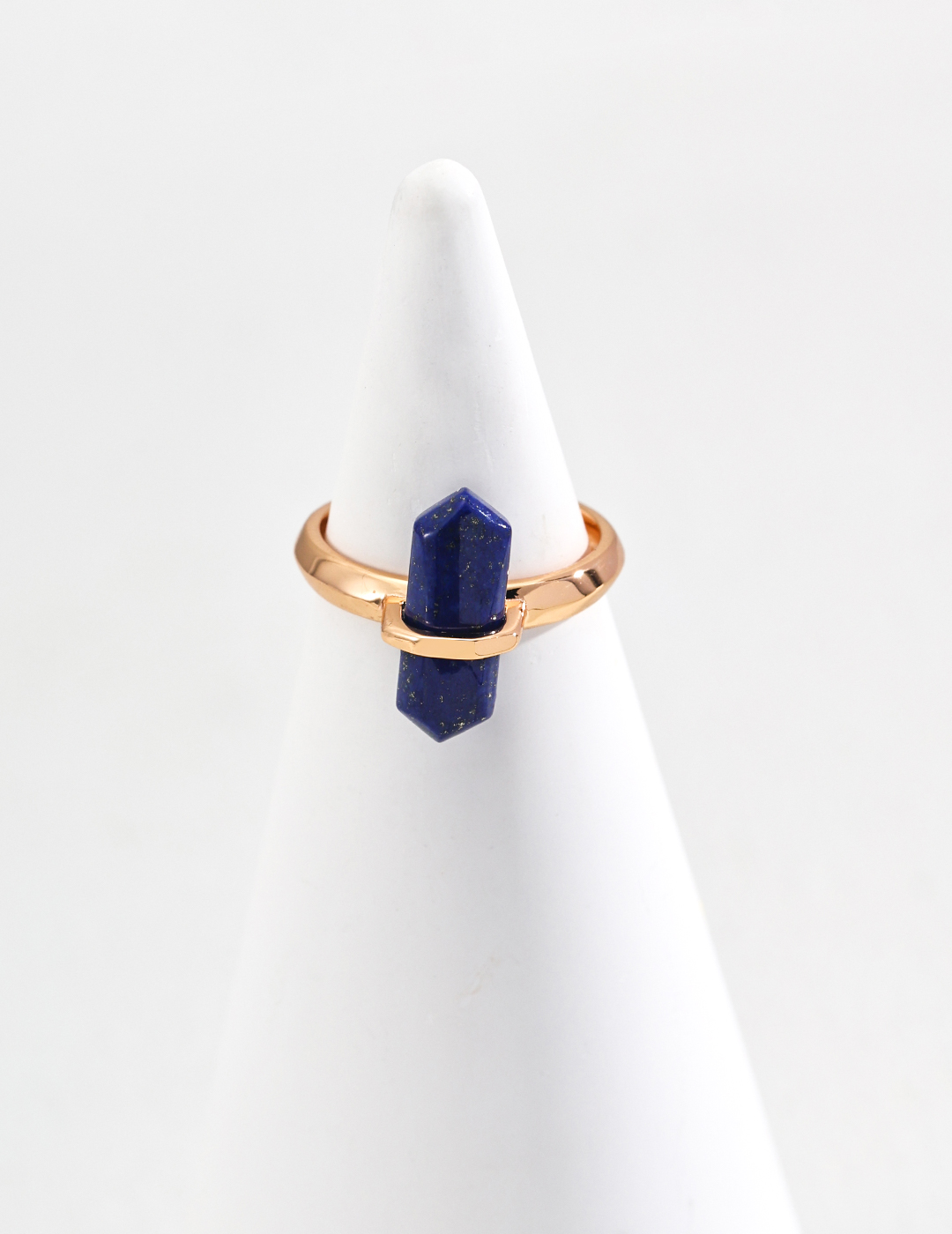 18K 925 Sterling Silver Natural Lapis Lazuli Ring: Simple, vintage, and unique.