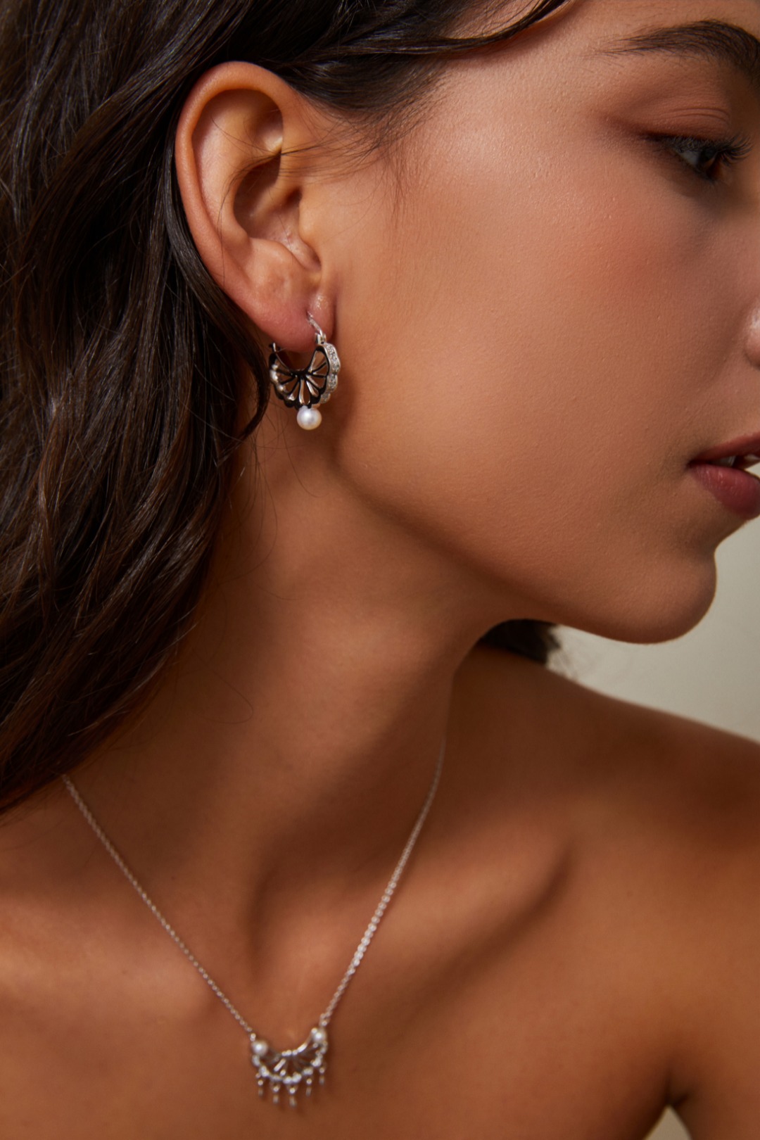 18K S925 Silver Fashionable, Exquisite, and Luxurious Lingyu Series Pearl Necklace