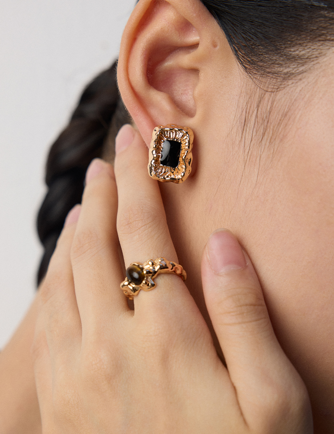 18K S925 Silver Vintage Delicate Black Drip Glaze Earrings