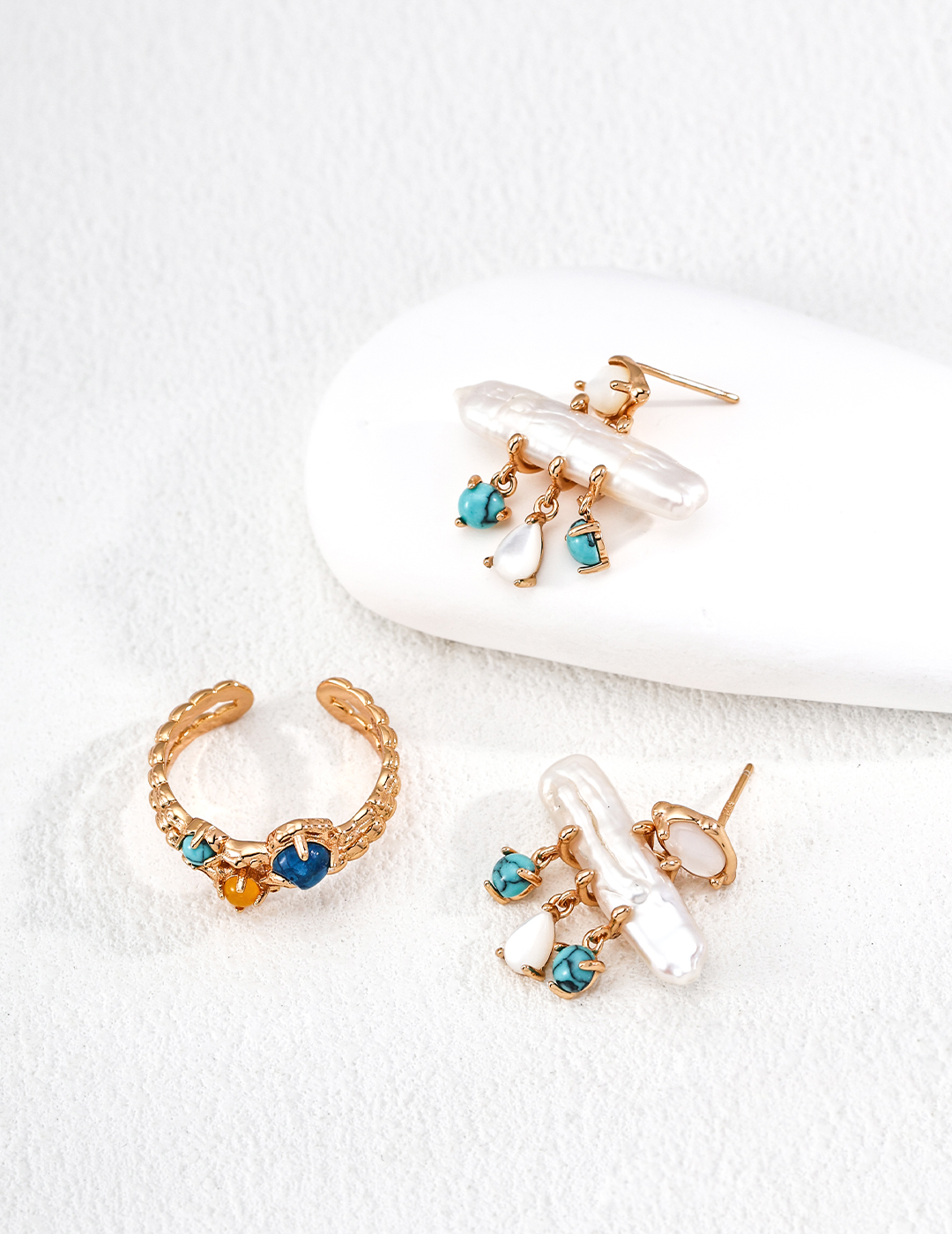 18K S925 Sterling Silver Fashionable and Elegant Natural Baroque Pearl Earrings