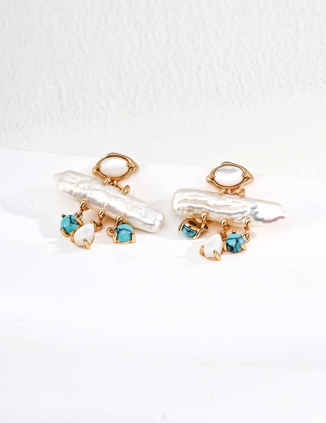 18K S925 Sterling Silver Fashionable and Elegant Natural Baroque Pearl Earrings