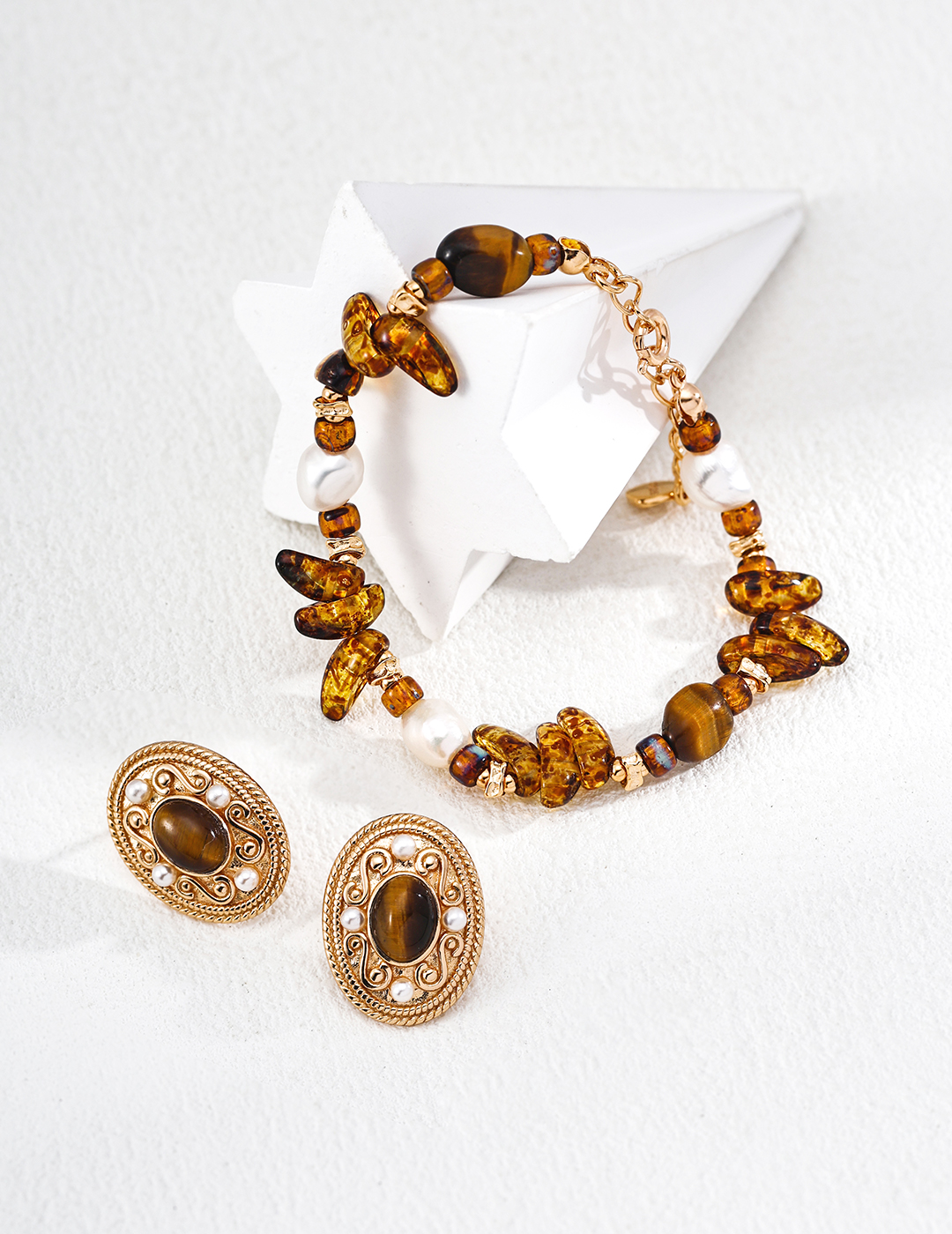 18K Gold Plated S925 Sterling Silver Vintage Fashion Unique Natural Pearl Czech Glass Tiger Eye Bracelet