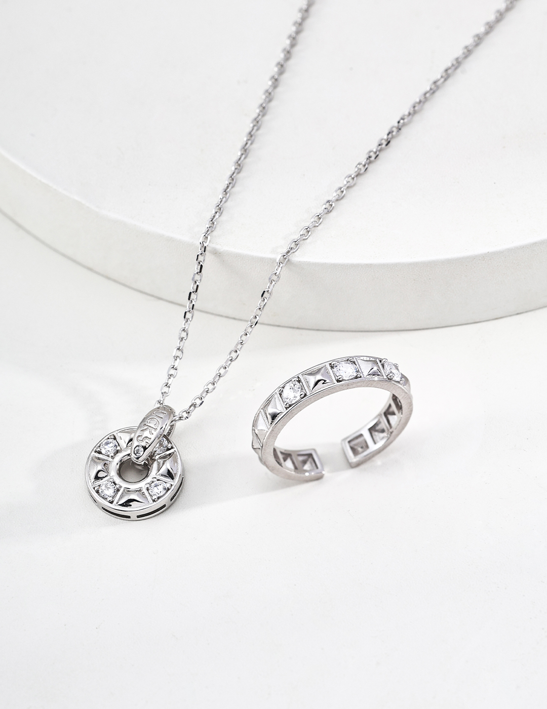 18K S925 Sterling Silver Fashion Zirconia Ring