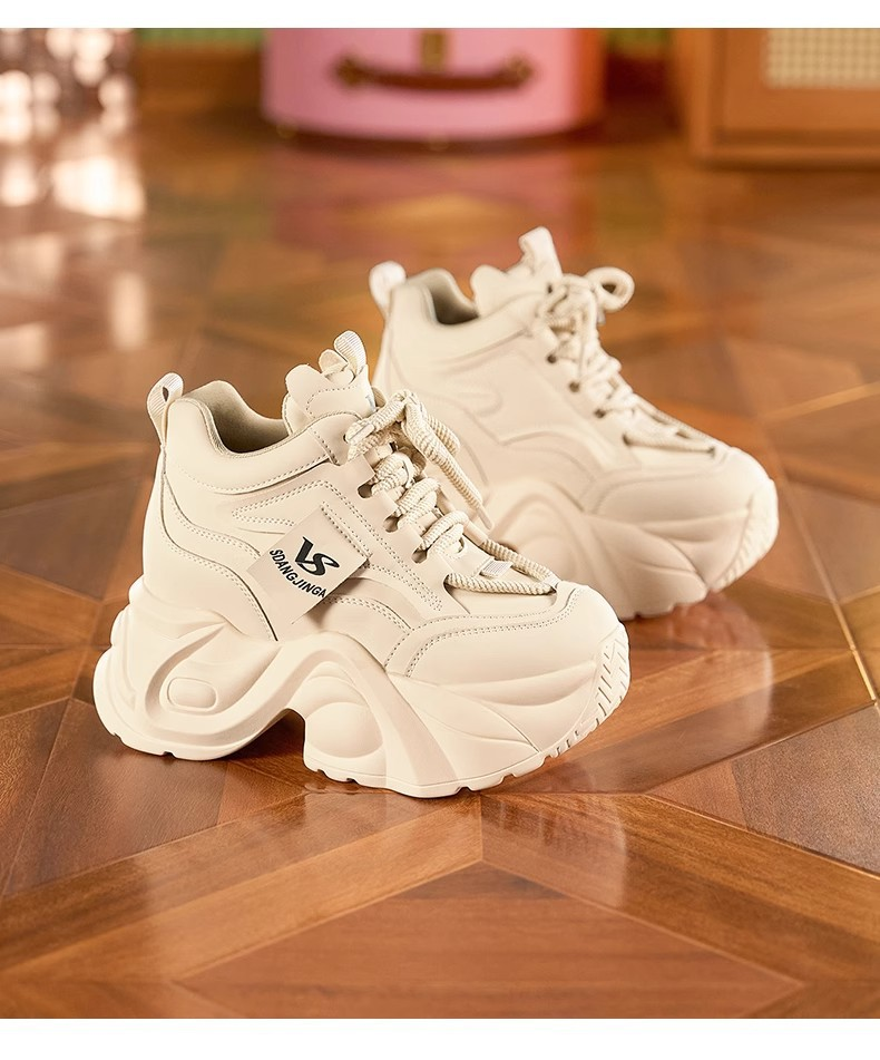2024 novo estilo elegante e versátil esportes de sola grossa e sapatos femininos casuais