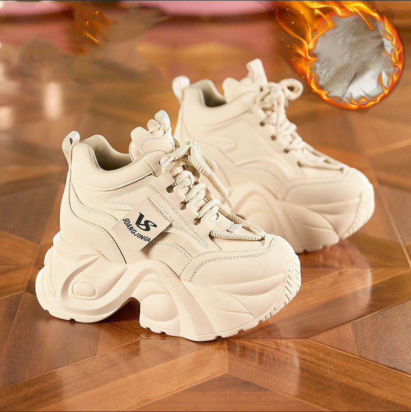 2024 novo estilo elegante e versátil esportes de sola grossa e sapatos femininos casuais