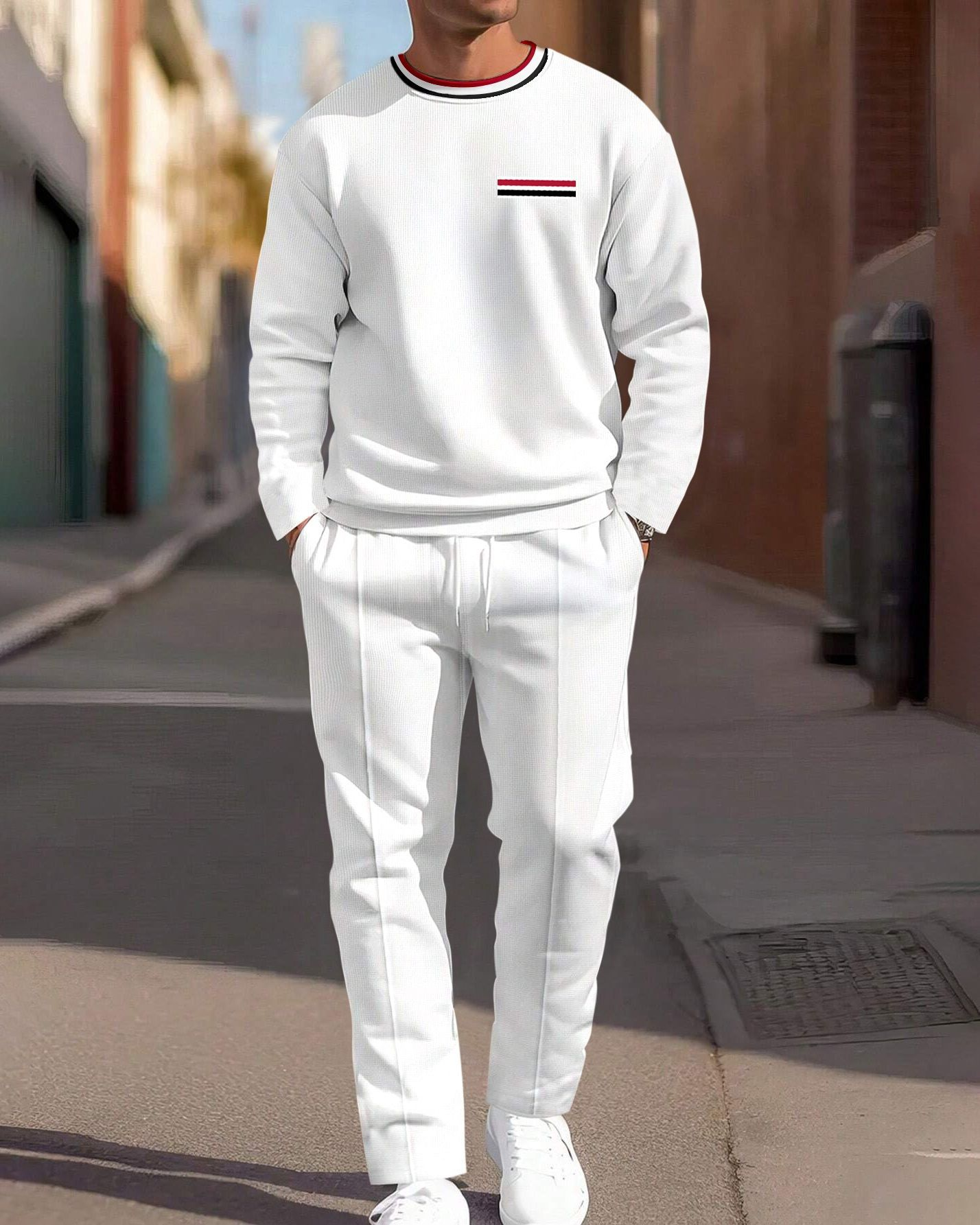 Terno esportivo casual masculino com decote redondo e cor simples combinando