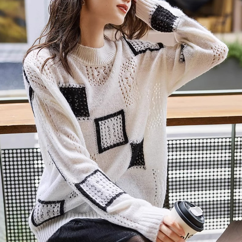 Suéter feminino de malha xadrez colorida