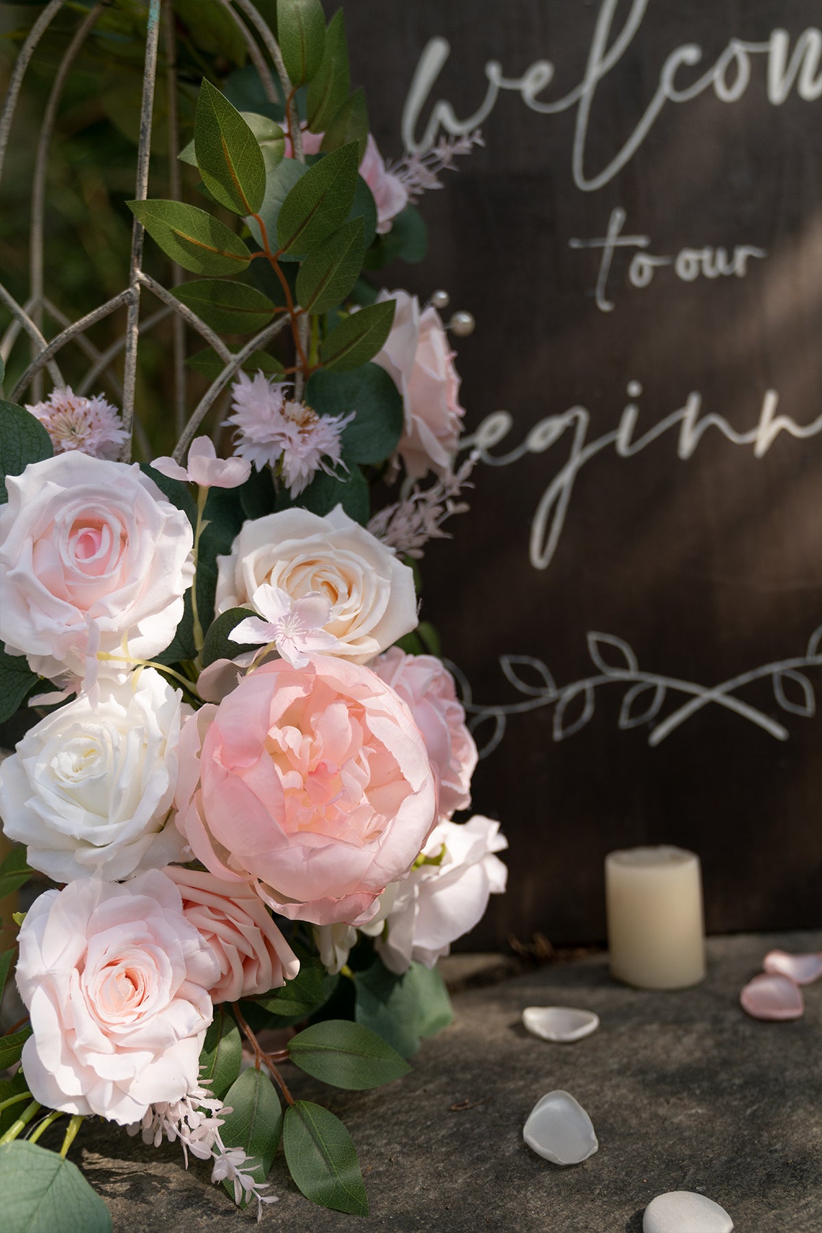Caixas de flores de designer de peônia com toque natural