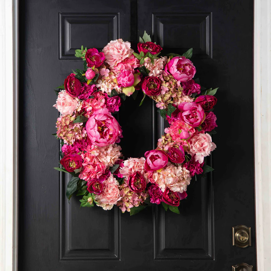 Flores coradas - grinalda de porta primavera-verão mista de hortênsias cor-de-rosa e peónias