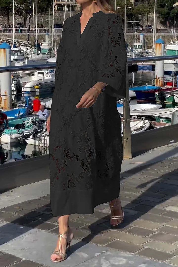 Vestido elegante de renda com decote em V para mulher