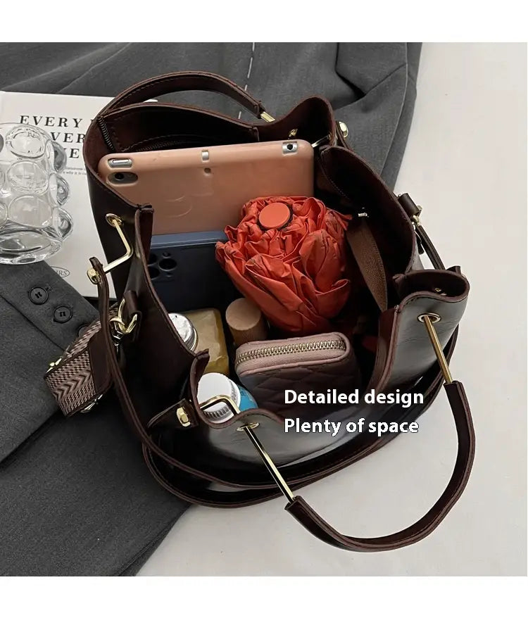 Bolsa Tote Retro Marrom Grande Capacidade com Ferragens Douradas