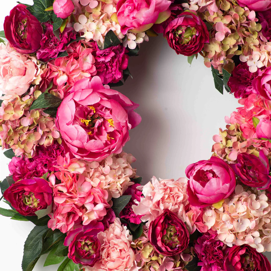 Flores coradas - grinalda de porta primavera-verão mista de hortênsias cor-de-rosa e peónias