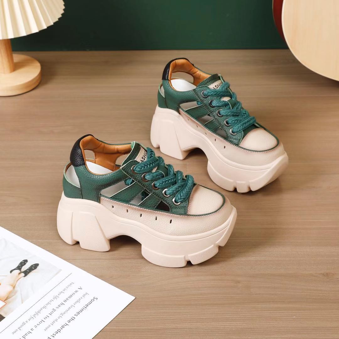 Tênis robustos de couro com cadarço