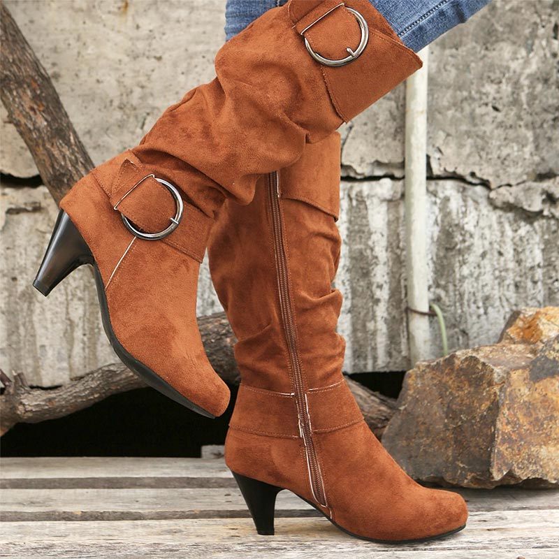 Botas de senhora de cano alto com bico redondo franzido