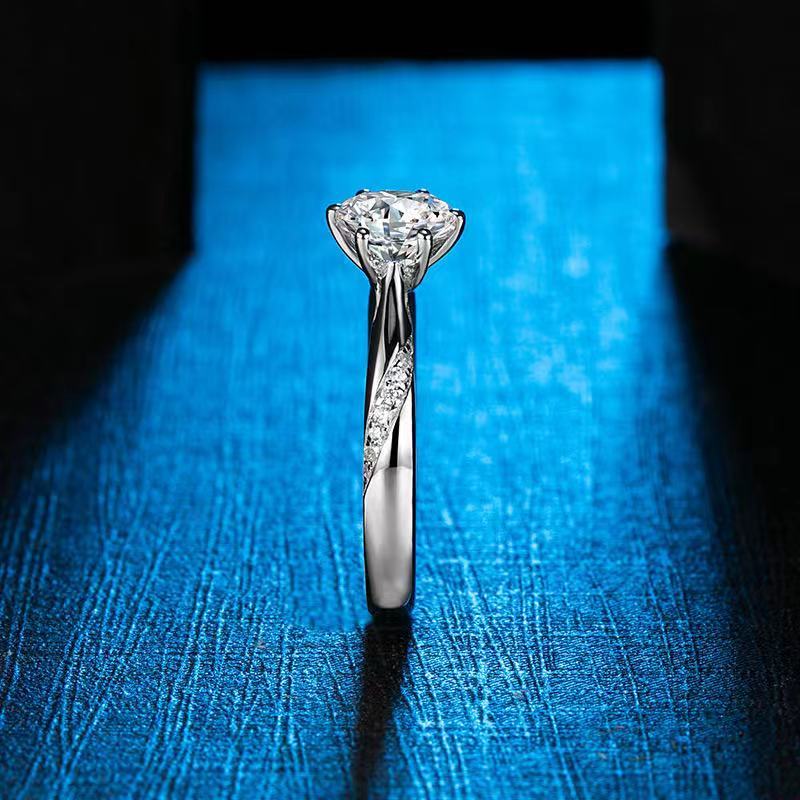 [Copy]Moissanite Spiritual Six Claws ring S925 silver,T家六爪