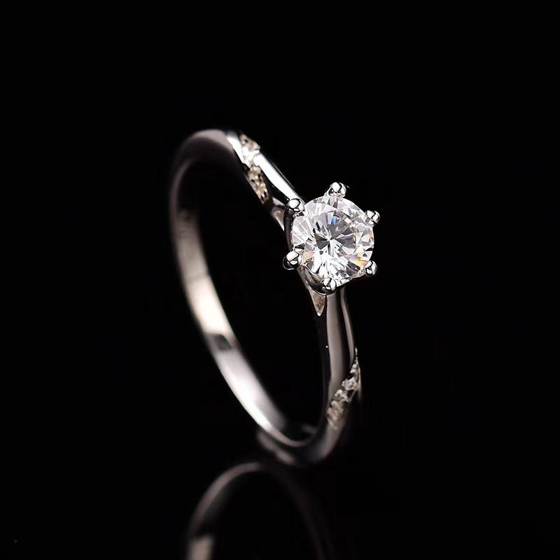 [Copy]Moissanite Spiritual Six Claws ring S925 silver,T家六爪