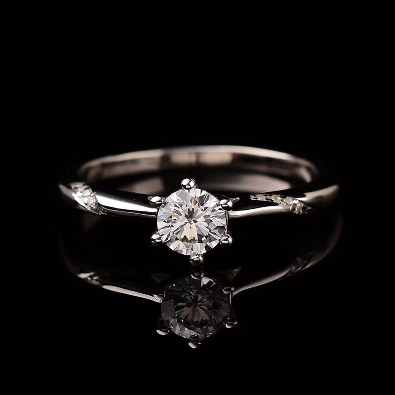 [Copy]Moissanite Spiritual Six Claws ring S925 silver,T家六爪