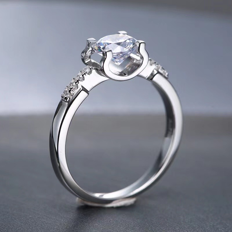 [Copy]Moissanite Bull head small waist ring S925 silver,牛头小蛮腰