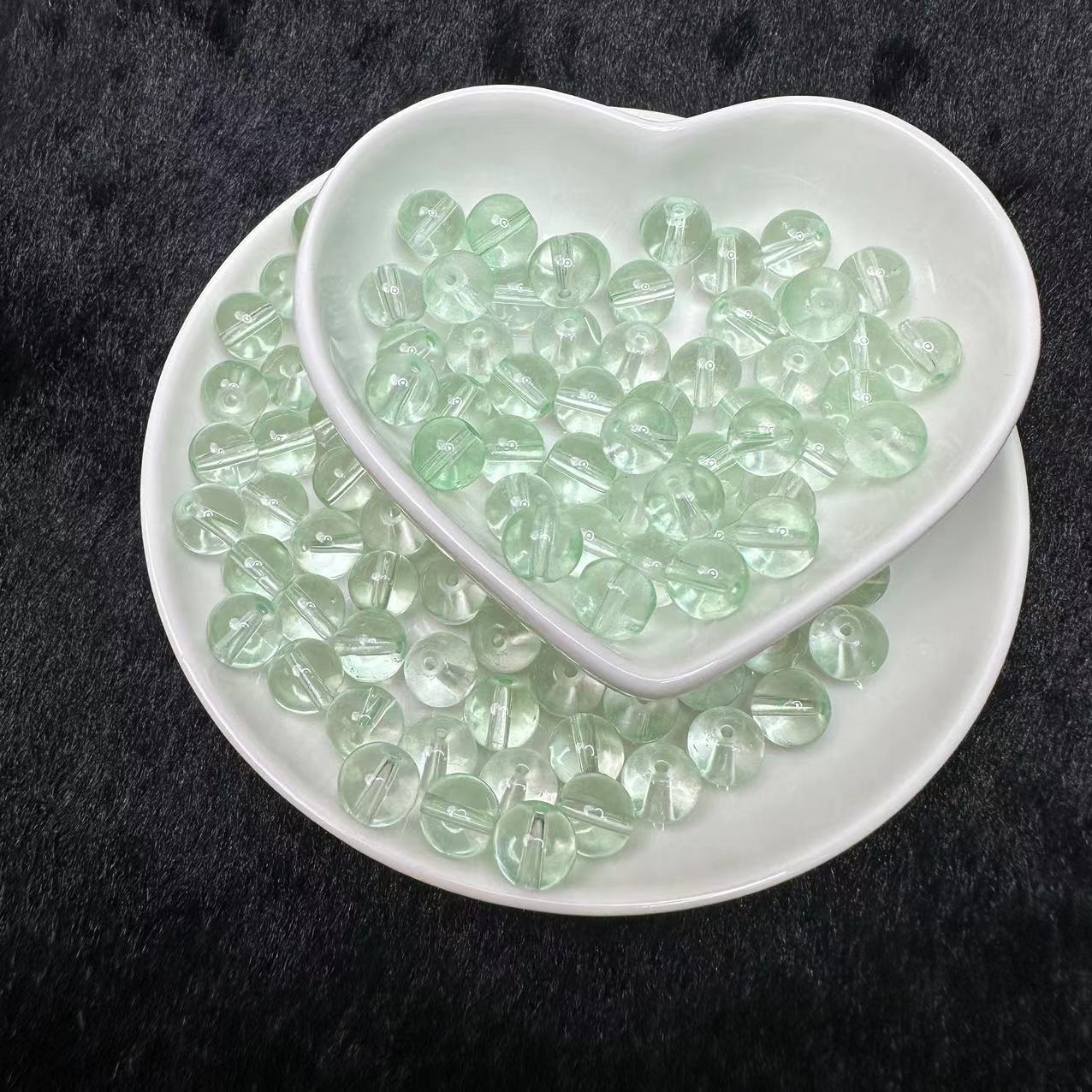 Clear glass beads 