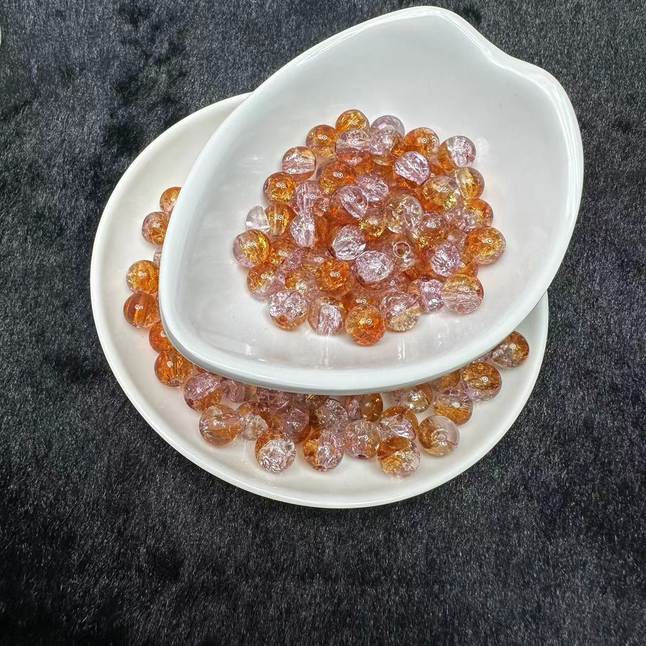 Crackle glass beads