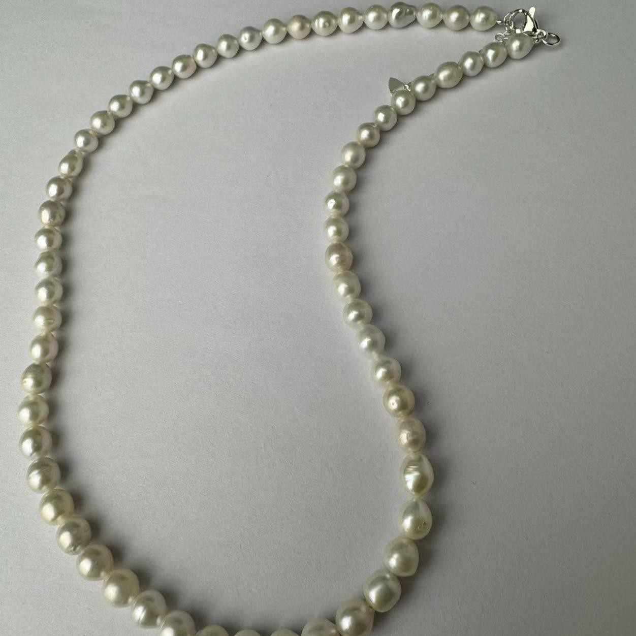 Women's pearl necklace pendant Organic gemstones 7mm diameter