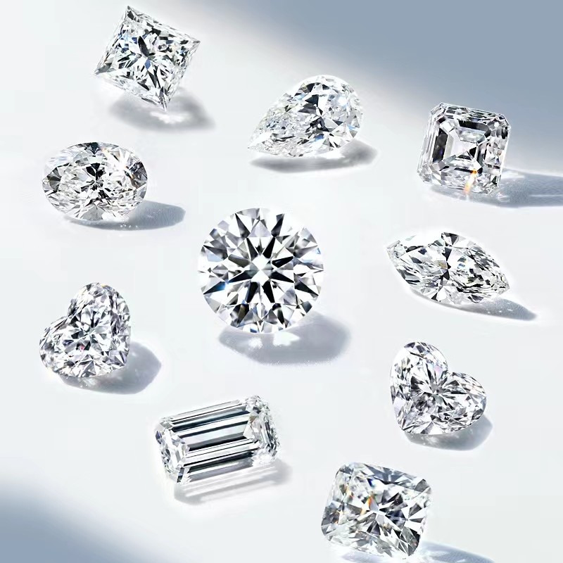 Moissanite-Live