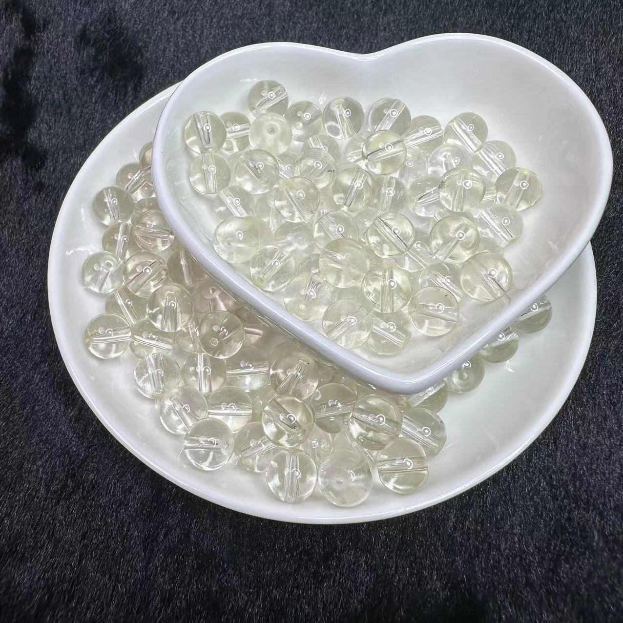 Clear glass beads