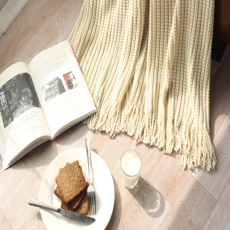 Modern Throw Blanket for Bed & Sofa