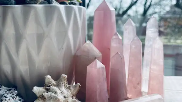 Heart Chakra Healing with Rose Quartz