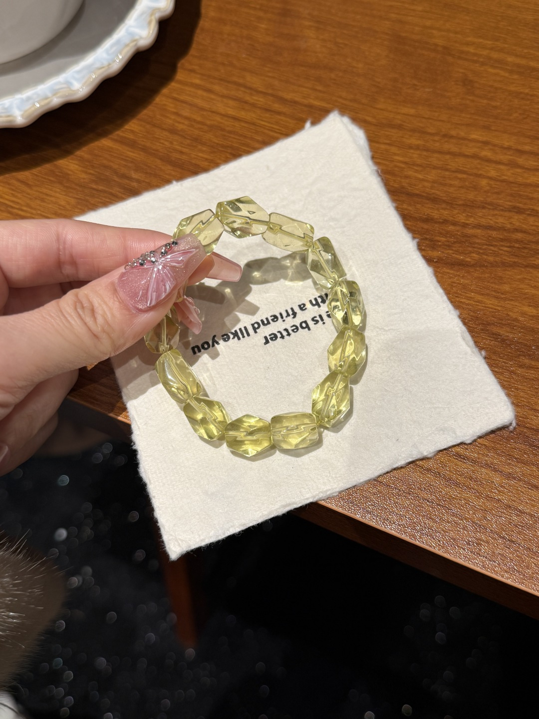 天然冰透的柠檬黄水晶随型手串