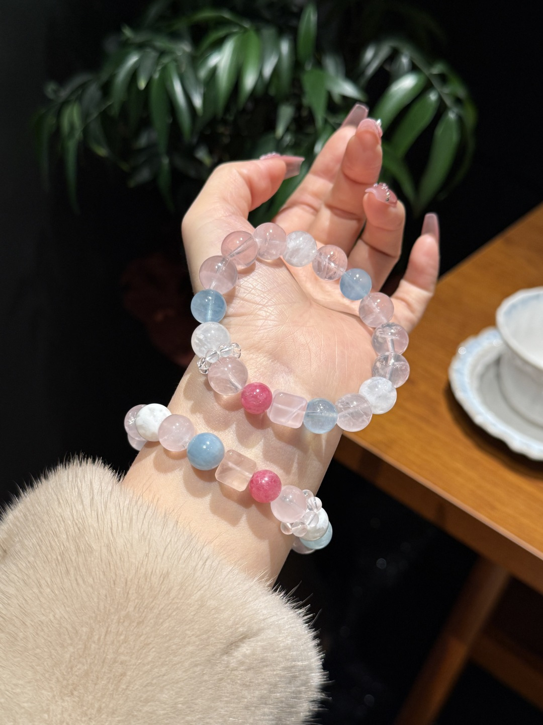 天然粉晶雪花幽灵海蓝宝蔷薇石水晶手串