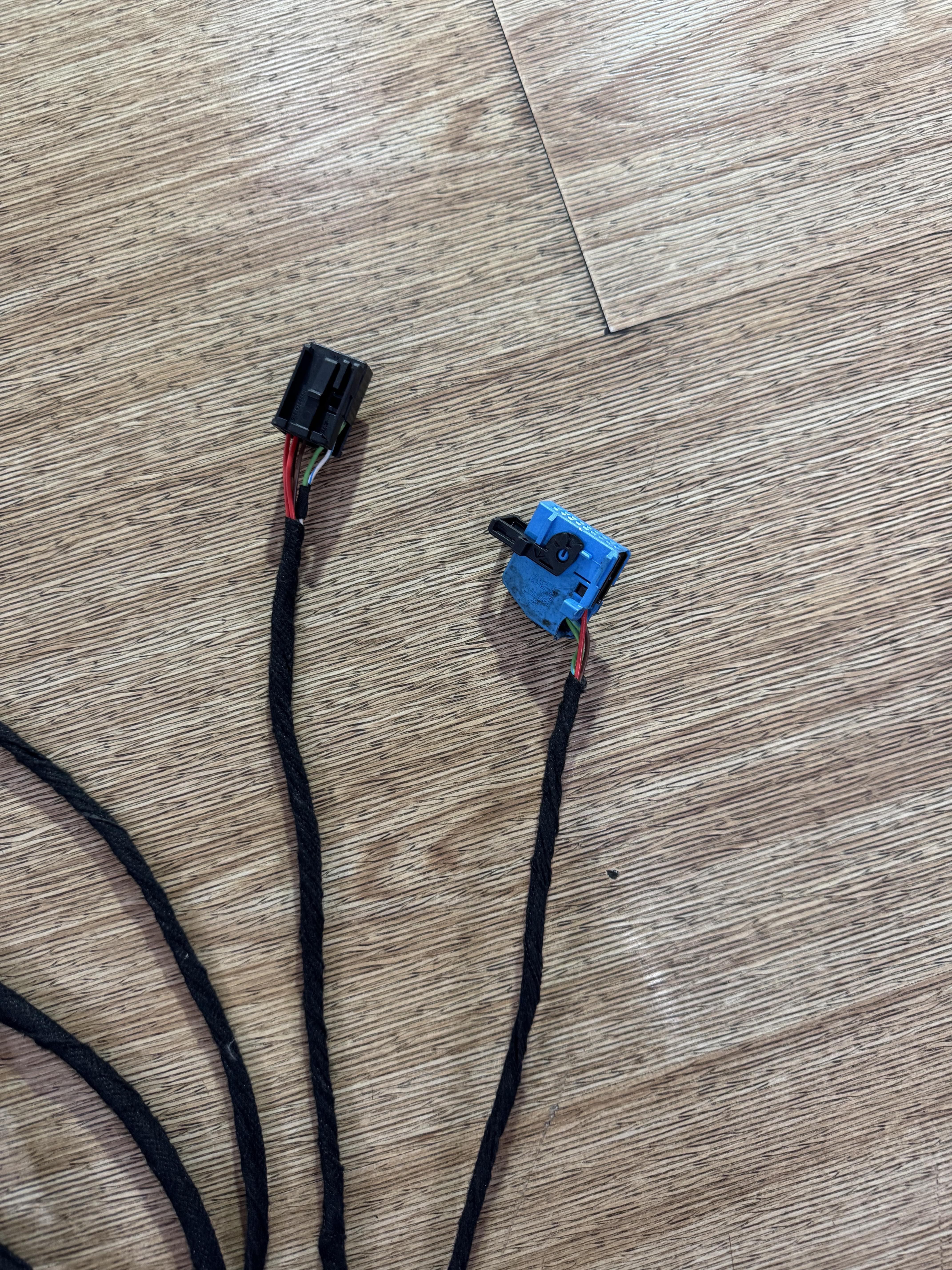 Platform bench for BMW F series