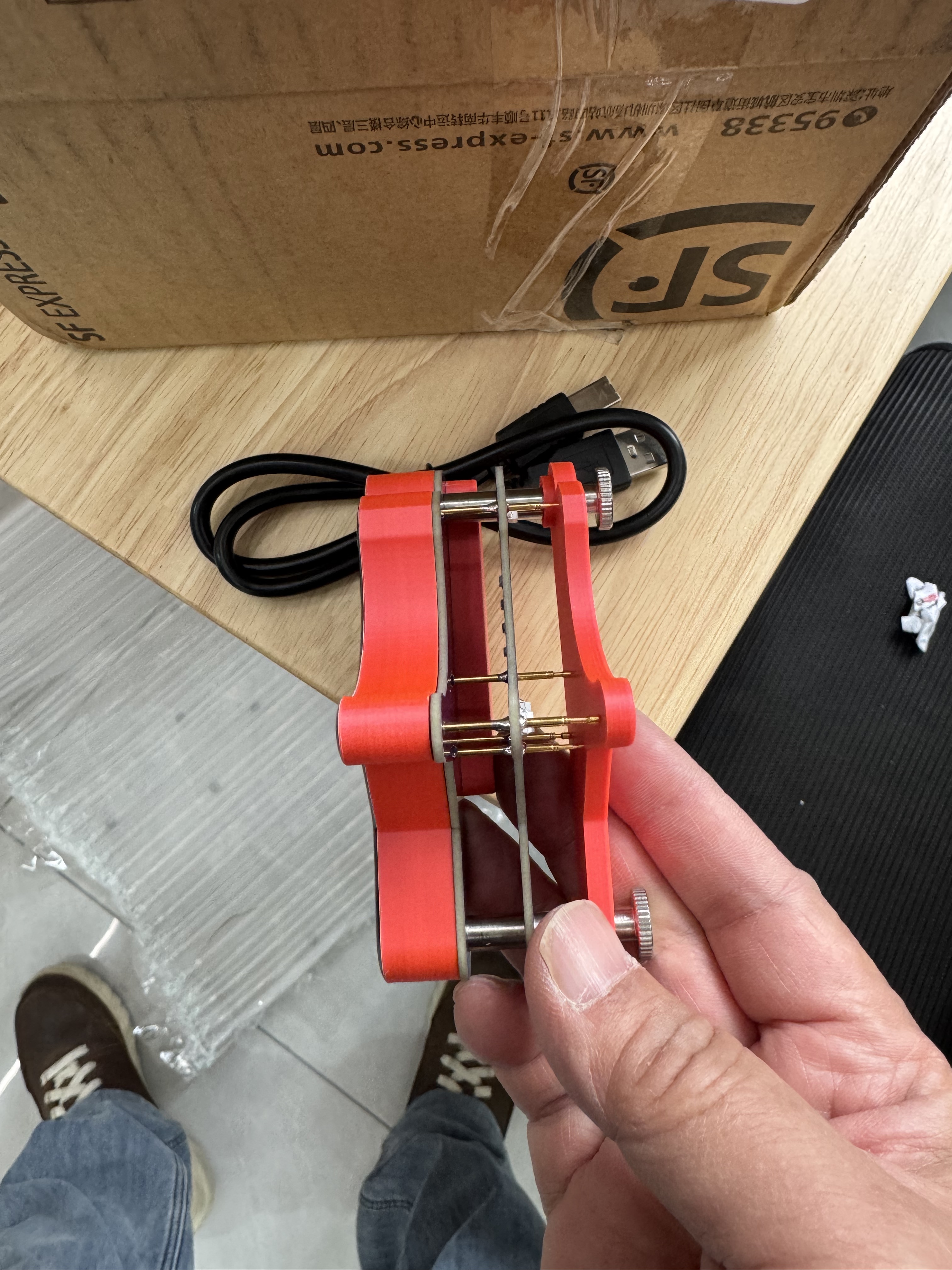 device for unlocking SME