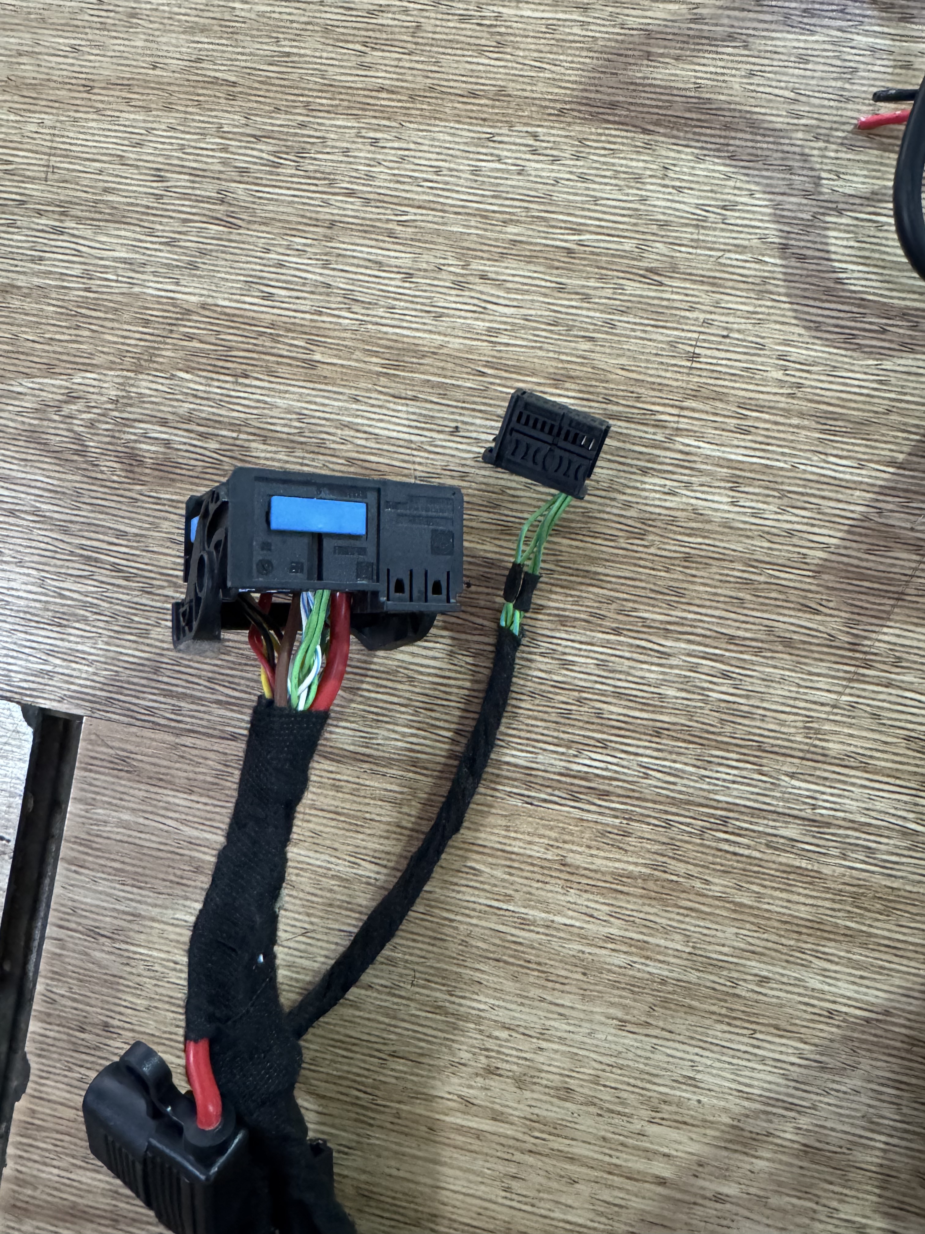 Platform bench for BMW F series