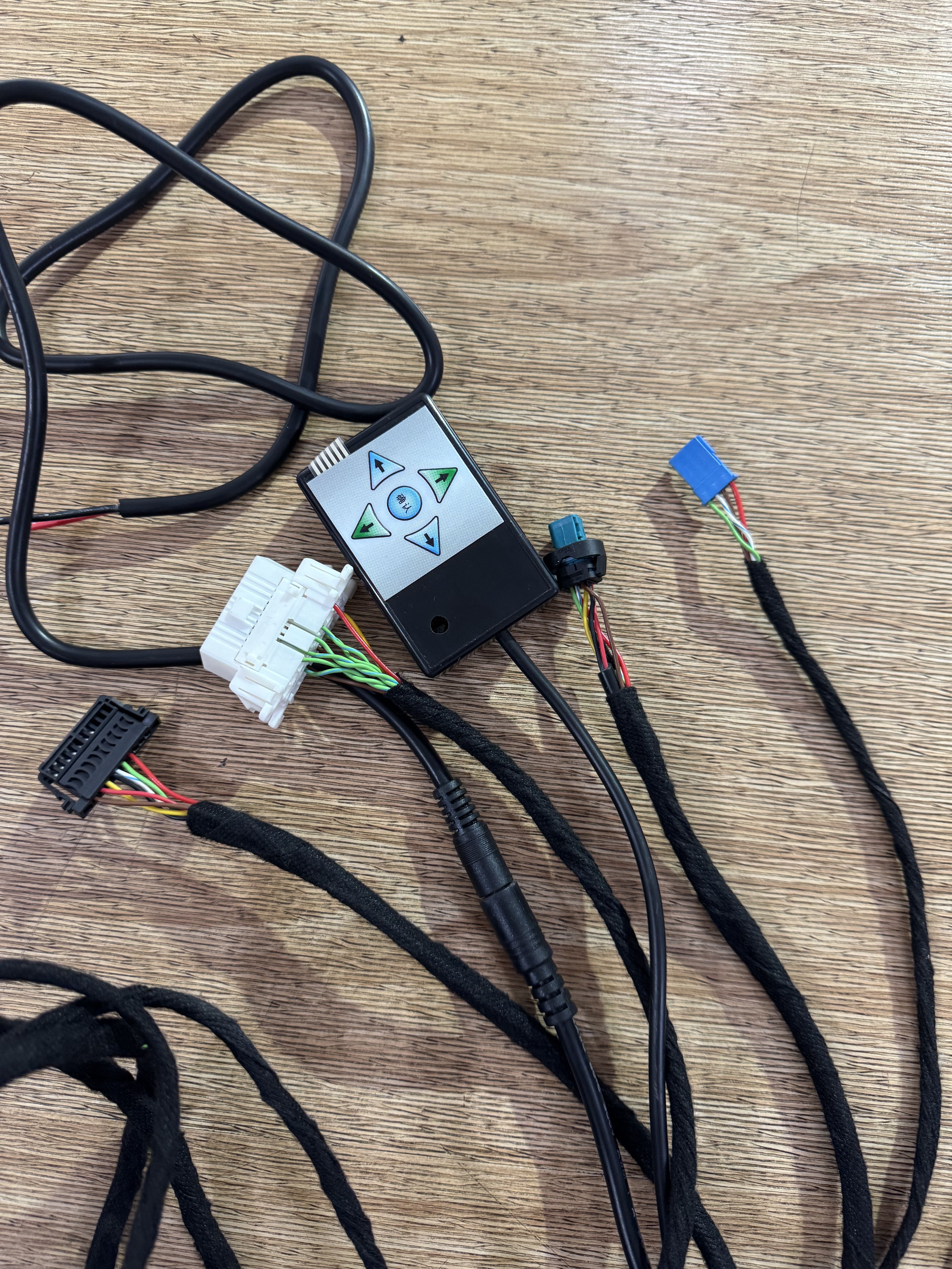 Platform bench for BMW F series