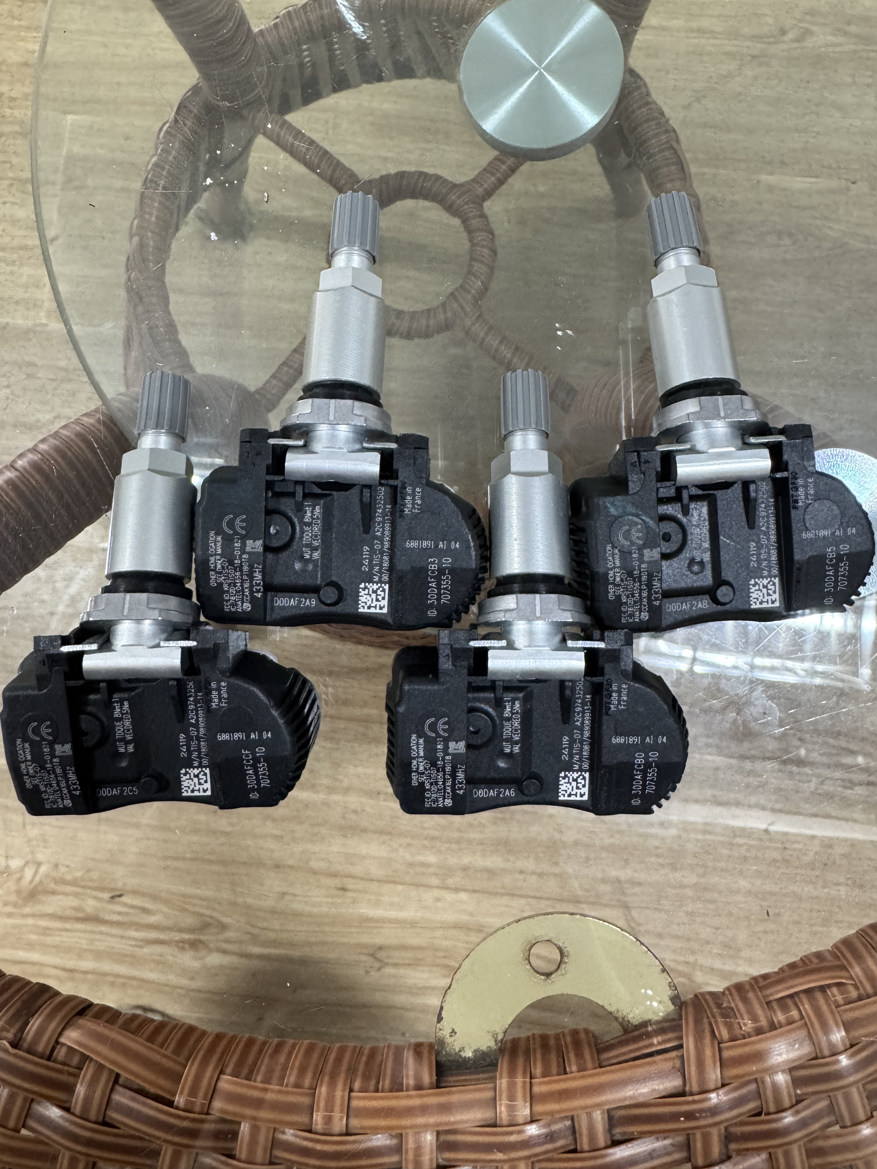 TPMS retrofit kit for F series