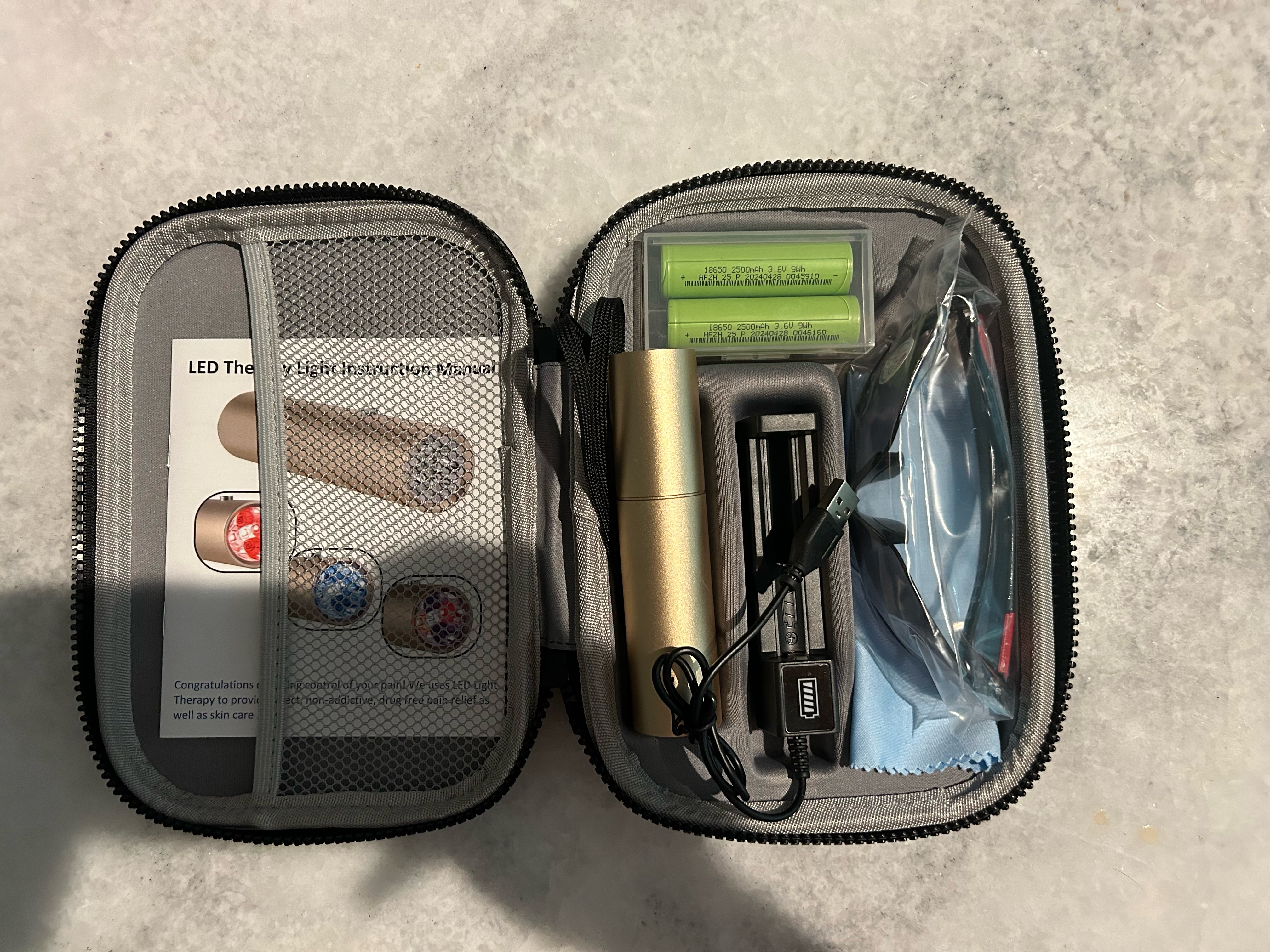 HORSE DOG CAT HANDHELD RED LIGHT THERAPY TORCH 