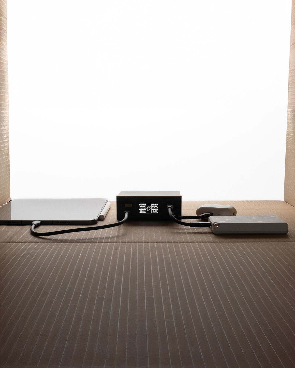 ARSMEL x TEGIC QB-65W Desktop GaN Charging Station