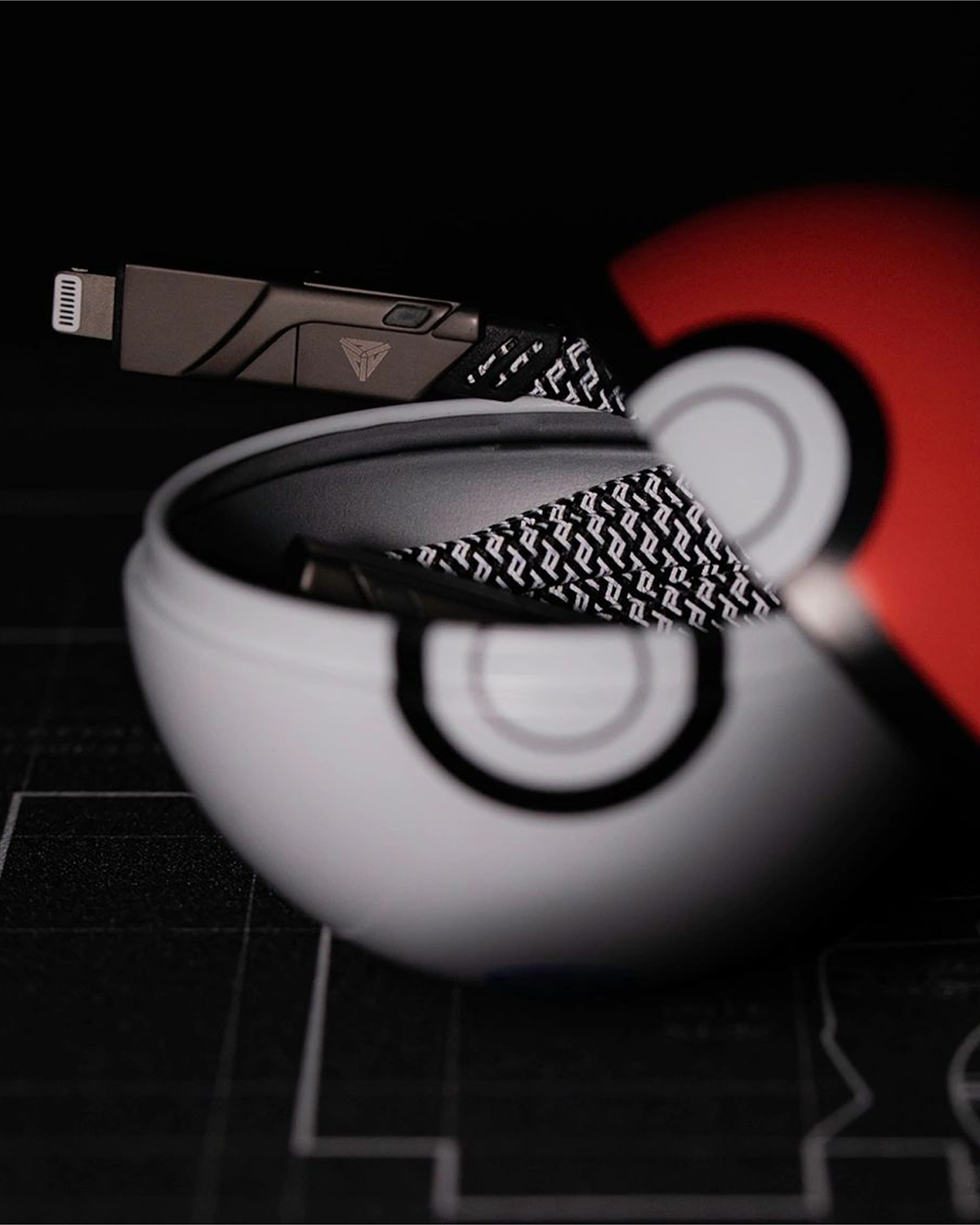 ARSMEL x Tegic ONIX VI Max 100W 4-in-1 Fast Charging Cable