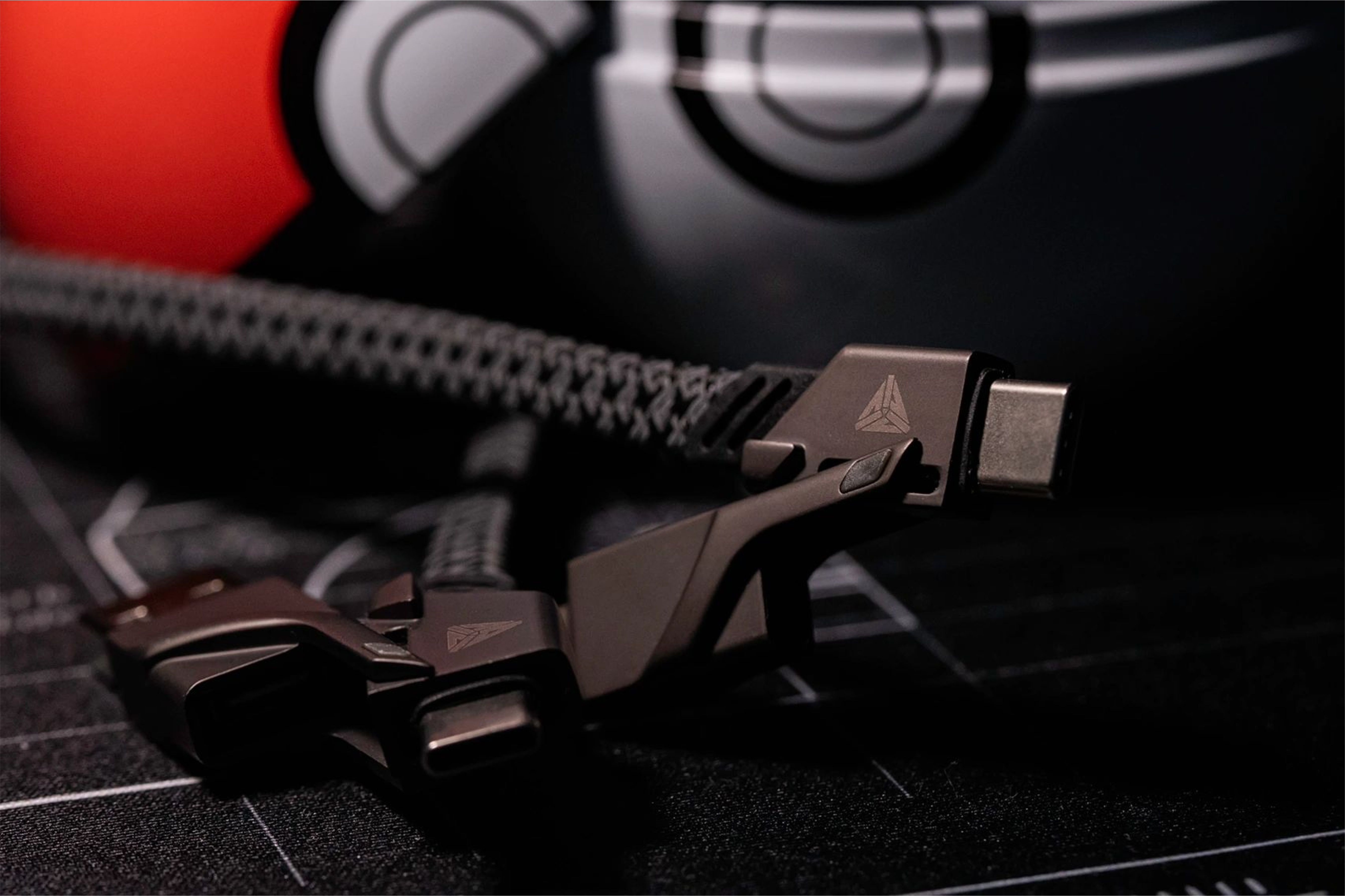 ARSMEL x Tegic ONIX VI Max 100W 4-in-1 Fast Charging Cable