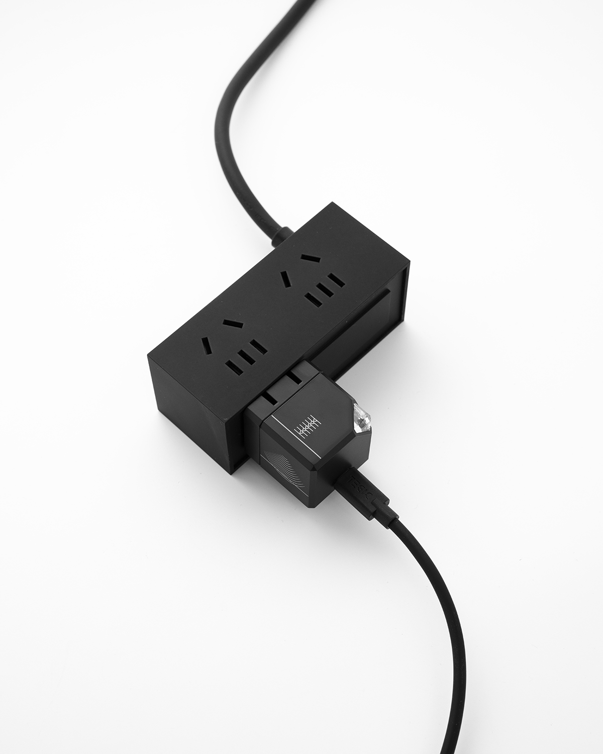 ARSMEL x TEGIC Crystal 45W GaN Fast Charger