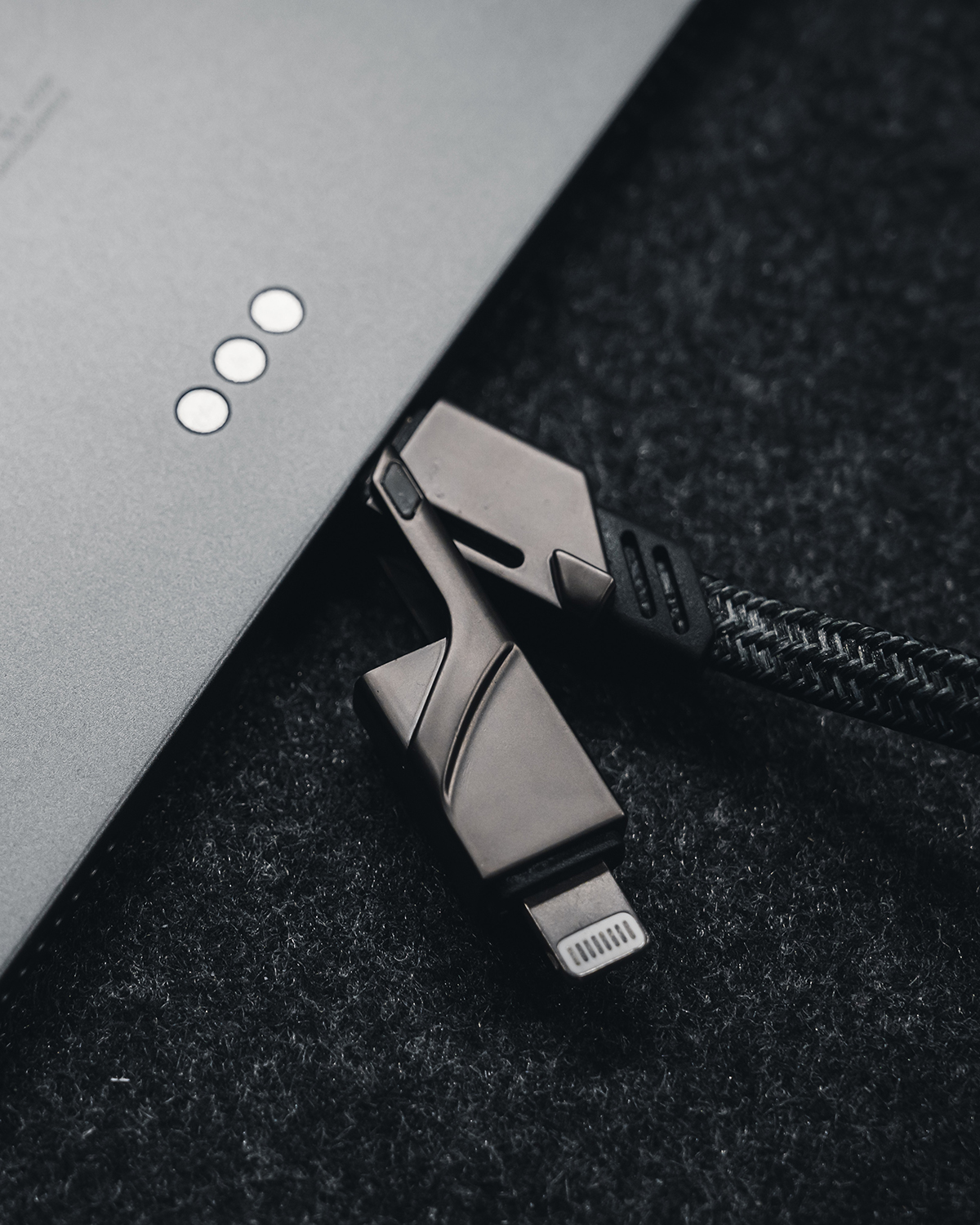 ARSMEL x Tegic ONIX VI Max 100W 4-in-1 Fast Charging Cable