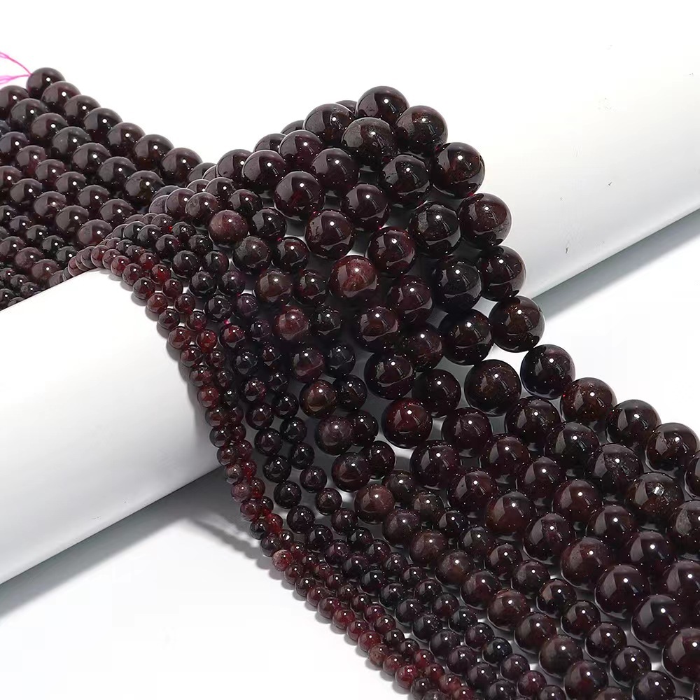 Garnet beads