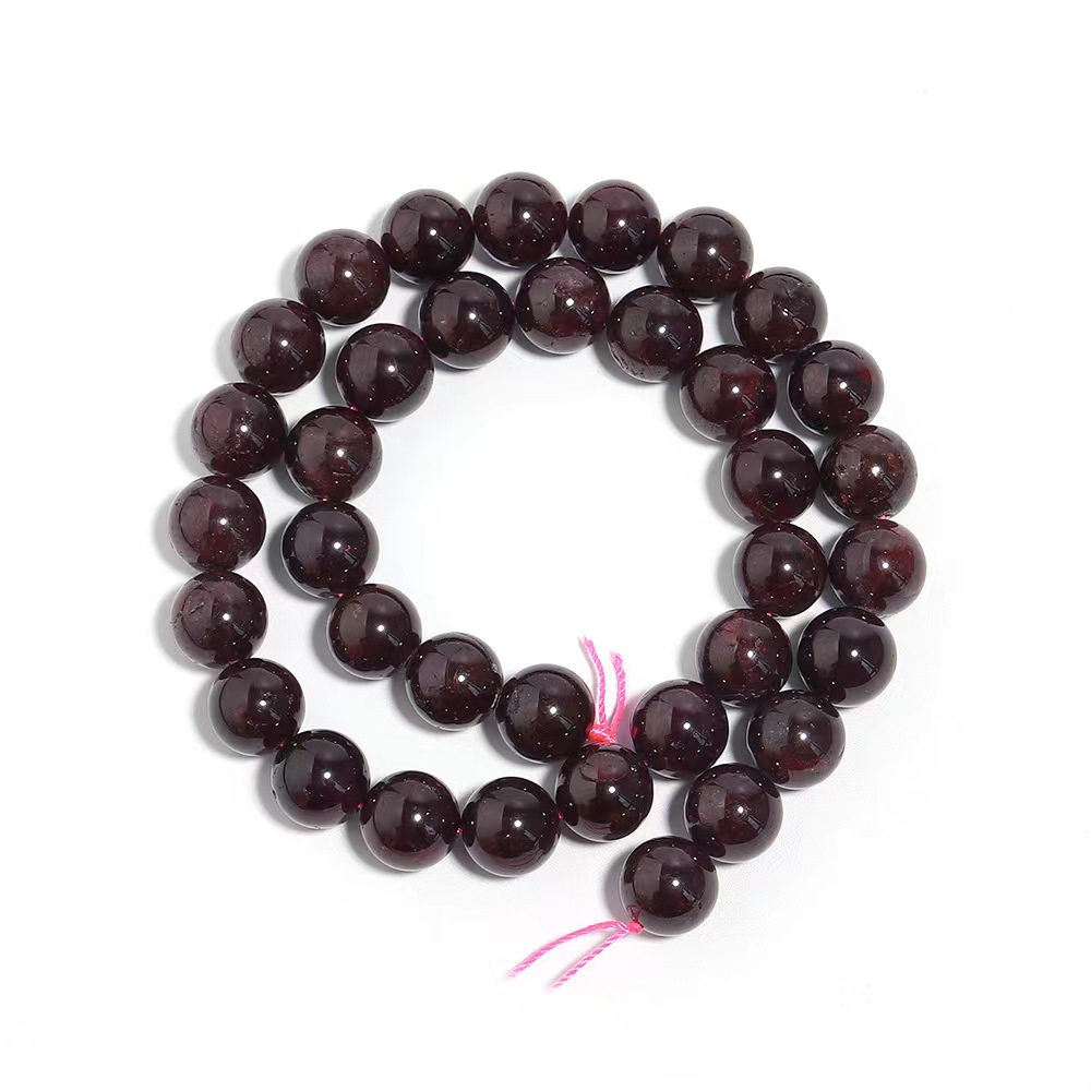 Garnet beads