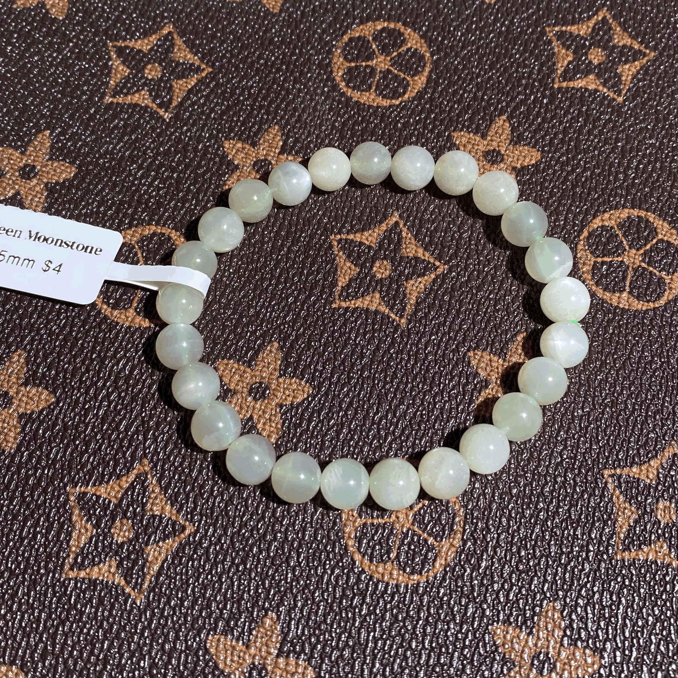 Green moonstone 7.5mm $4