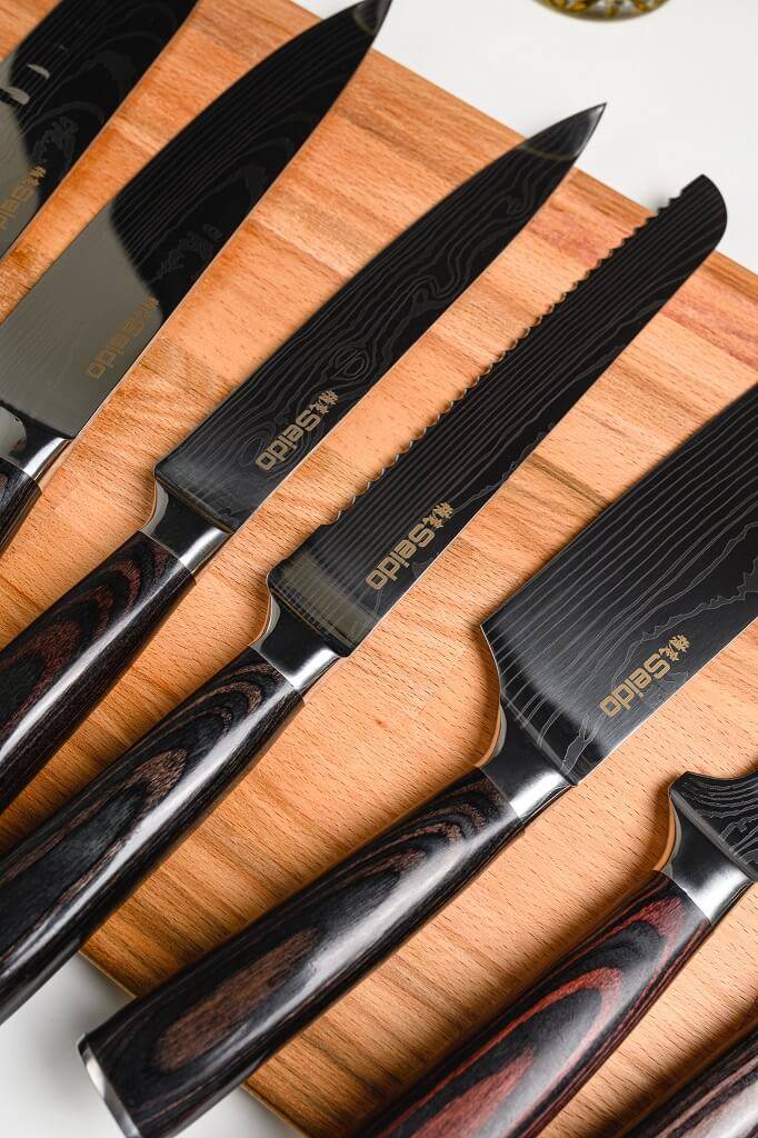 Seido刀具出品的8件套日本厨刀套装