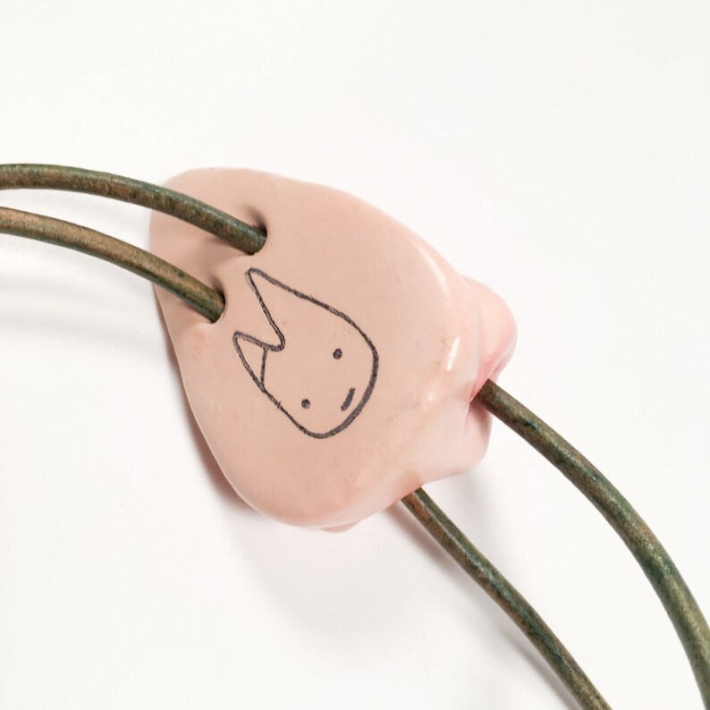 🌟LAST DAY 50% OFF & 🔥BUY 2 FREE SHIPPING---🤣Bloody Nose Bolo Tie