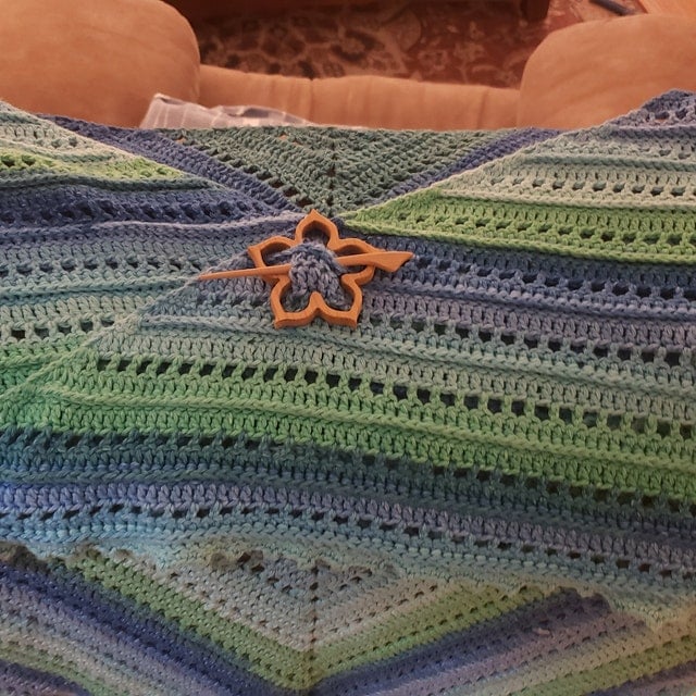 ❄️Wooden Animal Sweater Brooch🐱