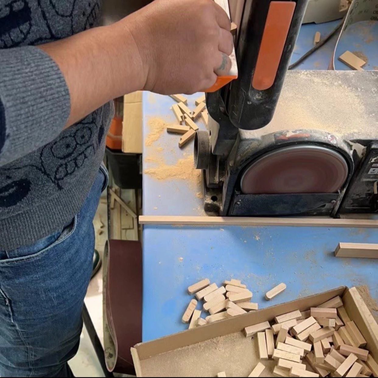 🔥Last Day 70 % OFF-🎁HANDMADE WOODEN FENCING PUPPETS