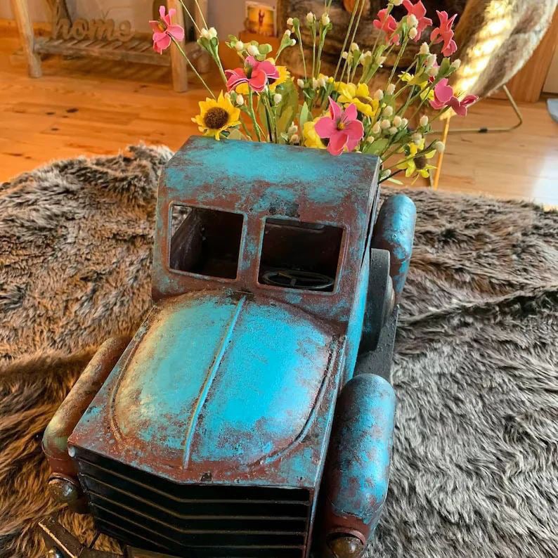 🚚Vintage Truck Planter